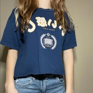 navy blue japanese cropped tee